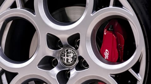 Alfa Romeo Tonale Veloce 8